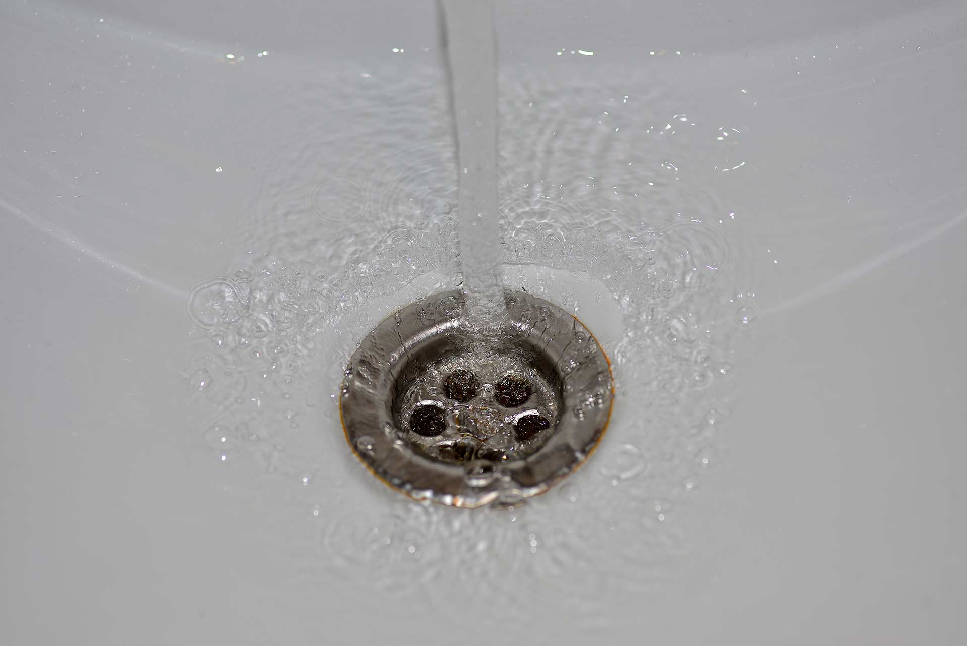 A2B Drains provides services to unblock blocked sinks and drains for properties in Chertsey.